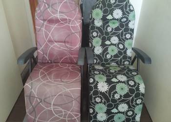 Dwa fotele, leżaki rozkładane