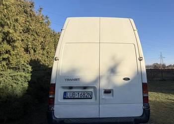 Ford transit średni