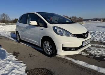 Honda Jazz III Hybrid 2014 Automat 1.33 i-VTEC IMA /CVT/ ASO/
