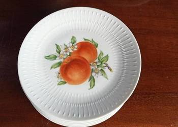 Talerzyk deserowy, Hutschenreuther. Brzoskwinie i kwiaty. Talerzyk deserowy, Hutschenreuther. Brzoskwinie i kwiaty.