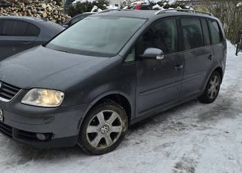 VW Touran 2.0 TDI 7 os. bez wspomagania