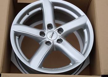 5x112 VW Golf 225/45/17 Passat 245/40/17 Jetta Touran