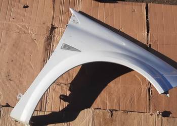 lak. DV369 błotnik prawy Renault Megane II 2 BIAŁY