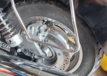Wsporniki pod sakwy do Valkyrie 1500; F6C 1500 chromowane z kompletem śrub
