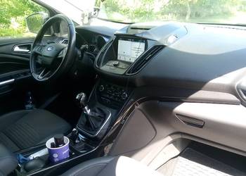Ford Kuga czytaj opis.