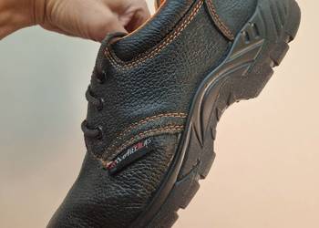 BHP 42 robocze magazynowe bezpieczne buty twarde noski