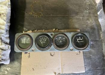 Zegary Uaz 469, 469B, 452