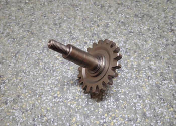 WAŁEK POMPY WODY TRYB HONDA CR 250 94-01R