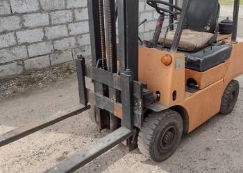 Wózek widłowy bułgar DV 1661 silnik Perkins 3