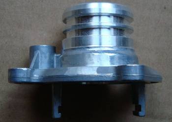 BEHR obudowa termostatu Opel Agila 1.0 12V 1.2 16V
