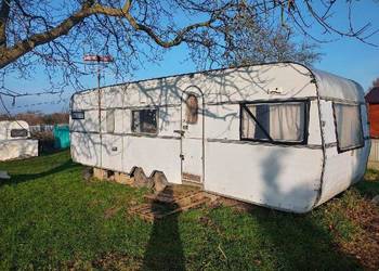 Przyczepa kempingowa duża, do remontu