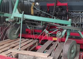 Przewracarka, przetrząsarka karuzelowa do siana, pająk