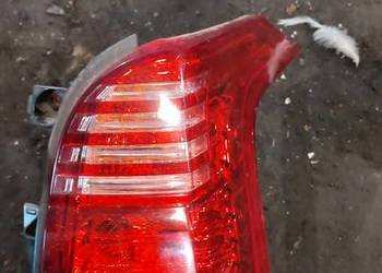 Lampa prawa tył tylna Peugeot 5008 I