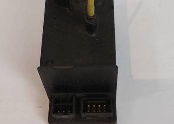 Pompka centralnego zamka MERCEDES W202  2028001048
