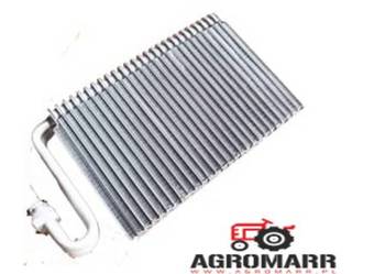 CHŁODNICA MASSEY FERGUSON 3680158M91