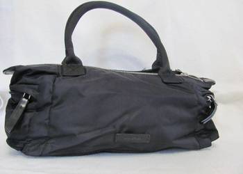 torebka czarna WONDERBAG 36 x 15 x12 cm