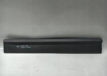 LISTWA DRZWI PRAWY PRZÓD AUDI Q2 81A853960B