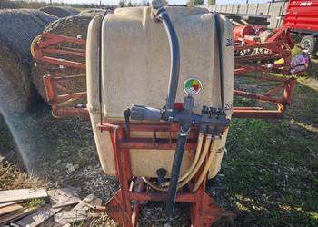 Opryskiwacz Opryskiwacz