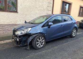 Kia Rio top 10.2015 1.2b-83km-141000km- lekko uszkodzona