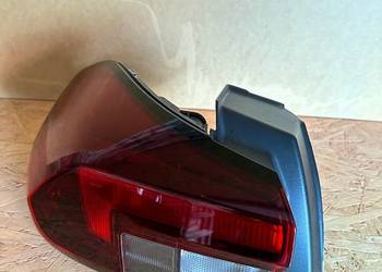 LAMPA LEWY TYŁ OPEL CORSA F 90194151