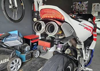 Honda cbr 1000rr sc57