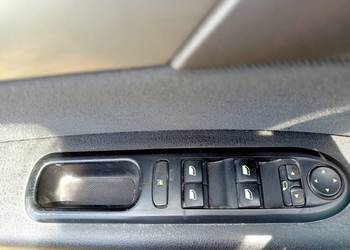 panel sterowania szybami lewy przód peugeot 407 sw