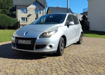 Renault scenic 1.5dci 2011rok
