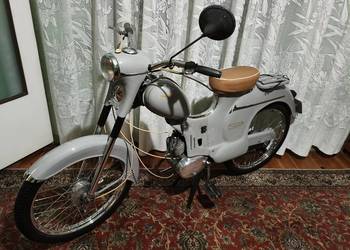 Pierwszy polski motorower RYŚ