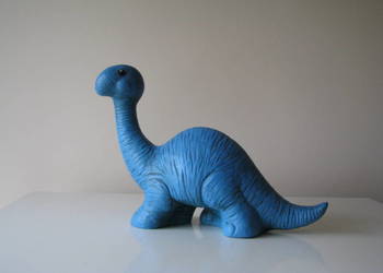 Sympatyczny dinozaur – duża figurka ceramiczna