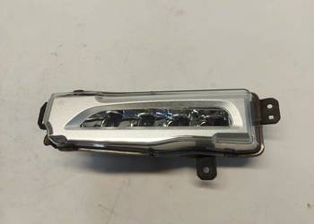 BMW G05 X5 3.0d 2019r LAMPA HALOGEN DRL LEWY PRZÓD 7406365