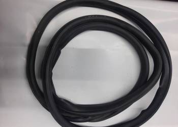 Fiat Linea uszczelka drzwi lewa przednia lewy przód