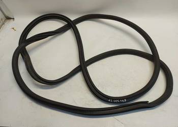 Mercedes EQV w447 V-klasa, 2021 uszczelka karoseryjna drzwi lewa tył