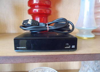 Tuner / Dekoder satelitarny Thomson THT 504