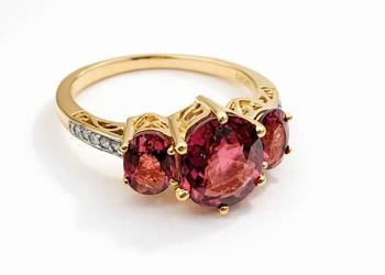 Marzenie Vintage: Pierścionek ze złota 585 z turmalinem i diamentami – Mali