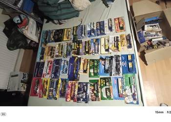 Auta resroki ciężarówki 340 sztuk ,300 Niemcy i inne oryginalnie zapakowane