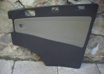 Boczek tapicerka drzwi prawa MERCEDES T1 kaczka 208-410 itp.
