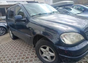 Mercedes ML 3.2 benzyna