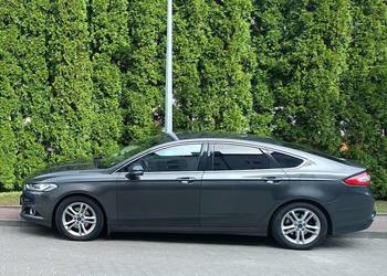 Sprzedam ford mondeo MK5, 160 KM, 2015 r. benzyna, polski salon