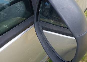 Peugeot 206 lusterko prawe