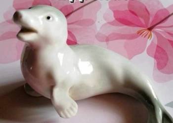 Foka Lipelsdorf * stara porcelanowa figurka niemieckiej manufaktury Foka Lipelsdorf * stara porcelanowa figurka niemieckiej manufaktury