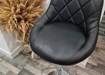 Dwie sztuki hokery skorzane