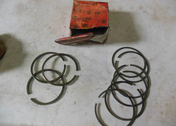 60750519 Oryginalne pierścienie tłokowe Alfa Romeo 33 145 146