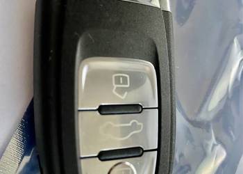 Kluczyk Audi  8T0959754C