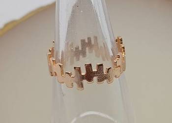 Pierścionek pozłacany regulowany