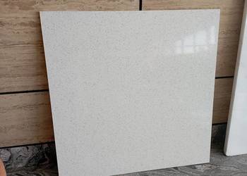 Konglomerat kwarcowy BLANCO CAMELIA 60x60x1,2 poler