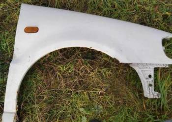 Blotnik przód prawy  VOLKSWAGEN  POLO 6n biały Blotnik przód prawy  VOLKSWAGEN  POLO 6n biały