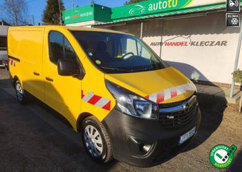 Opel Vivaro Zarejestrowany i ubezpieczony, hak holowniczy czujniki parkowa…