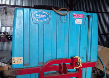 Zbiornik 1000L opryskiwacz z ramą 2 lata używany