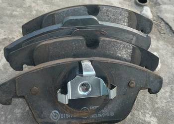 Sprzedam klocki hamulcowe przód brembo mondeo MK4