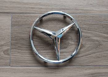 Emblemat gwiazda grilla MERCEDES W177 W205 W206  OE A0008176007